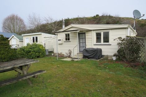 Photo of property in 54 Welshmans Gully Road, Waikaia, 9778