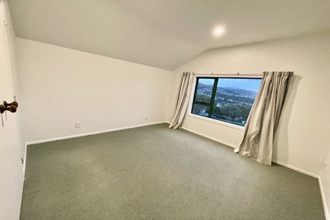 Photo of property in 6 Trilids Lane, Churton Park, Wellington, 6037