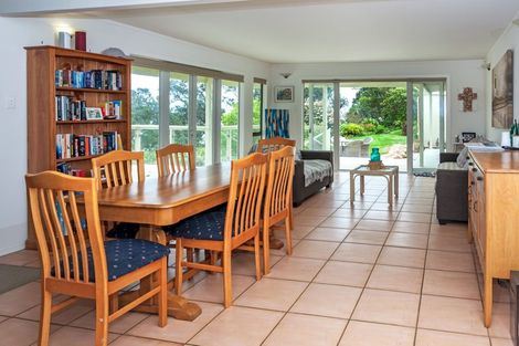 Photo of property in 104 Thames Coast Sh25 Road, Whakatete Bay, Thames, 3575