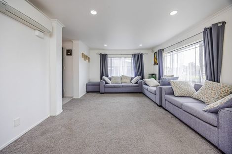 Photo of property in 242 Mahia Road, Weymouth, Auckland, 2103
