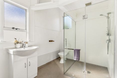 Photo of property in 1/43 Rimu Street, New Lynn, Auckland, 0600