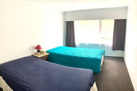 Photo of property in 22 Grande Vue Road, Hillpark, Auckland, 2102