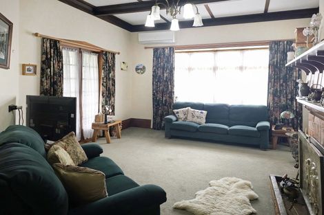 Photo of property in 19 Kaka Road, Taihape, 4720