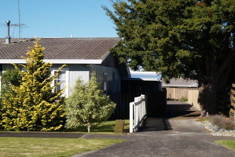 Photo of property in 2/3 Thompson Street, Mangere East, Auckland, 2024