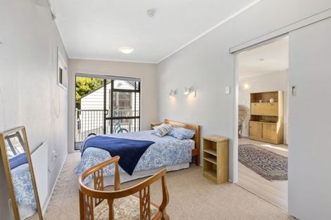 Photo of property in 14 Matipo Street, Eastbourne, Lower Hutt, 5013