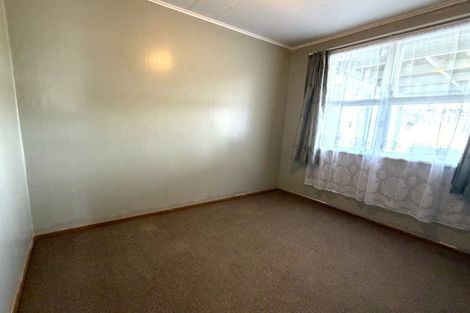 Photo of property in 6 Ranfurly Street, Waitara, 4320