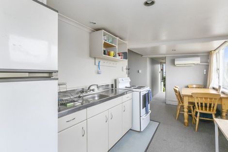 Photo of property in 74 Heriot Row, North Dunedin, Dunedin, 9016