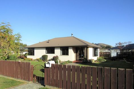 Photo of property in 8 Gorge Road, Waimate, 7924