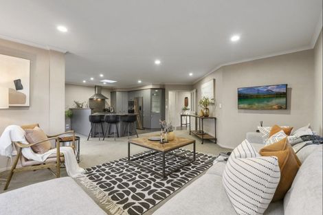 Photo of property in 33 Saint Heliers Place, Papamoa Beach, Papamoa, 3118