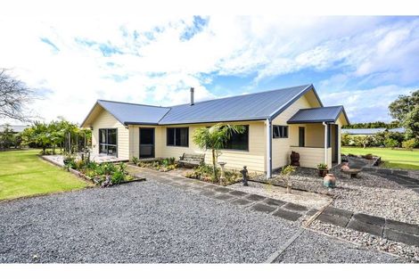 Photo of property in 12 Pa Road, Kerikeri, 0230