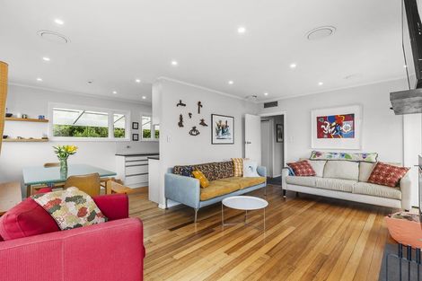 Photo of property in 23 Hudson Street, Island Bay, Wellington, 6023