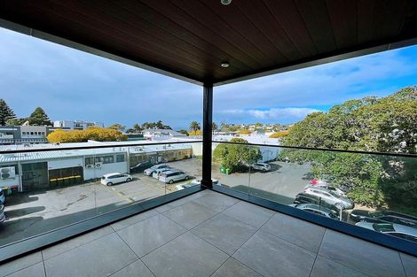 Photo of property in The Victor, 211/4 Bute Road, Browns Bay, Auckland, 0630