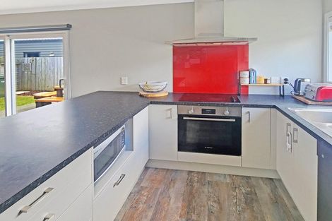 Photo of property in 94 Moohan Street, Wainuiomata, Lower Hutt, 5014