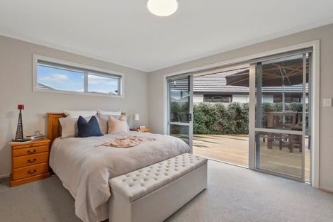 Photo of property in 18 Amokura Crescent, Flagstaff, Hamilton, 3210