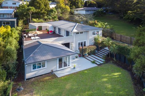 Photo of property in 44 Taupo Street, Green Bay, Auckland, 0604