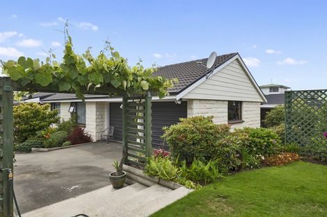 Photo of property in 34 Oban Street, Holmes Hill, Oamaru, 9401