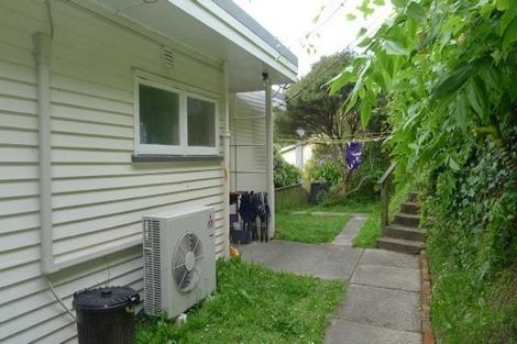 Photo of property in 27 Hornsey Road, Melrose, Wellington, 6023