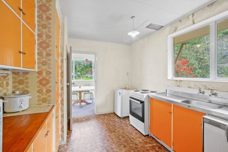 Photo of property in 3 Oawai Place, Marfell, New Plymouth, 4310