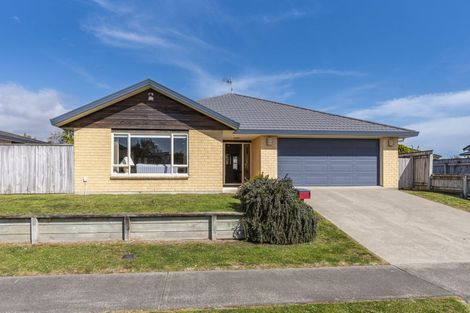 Photo of property in 84 Regent Drive, Paraparaumu Beach, Paraparaumu, 5032