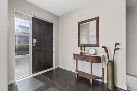 Photo of property in 64 Laurel Oak Drive, Schnapper Rock, Auckland, 0632