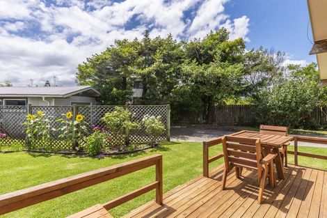 Photo of property in 33 Francis Road, Paraparaumu Beach, Paraparaumu, 5032