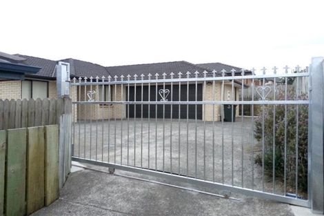 Photo of property in 37 Bellville Drive, Clendon Park, Auckland, 2103