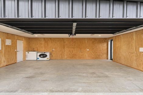 Photo of property in 51 Drysdale Road, Jacks Point, 9371