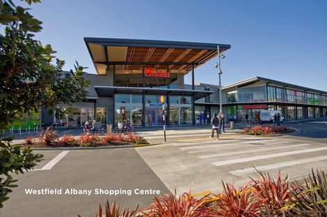 Photo of property in 3 Sunrise Avenue, Murrays Bay, Auckland, 0630