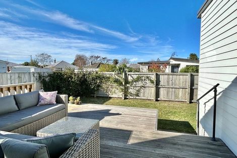 Photo of property in 76 Geddis Avenue, Maraenui, Napier, 4110
