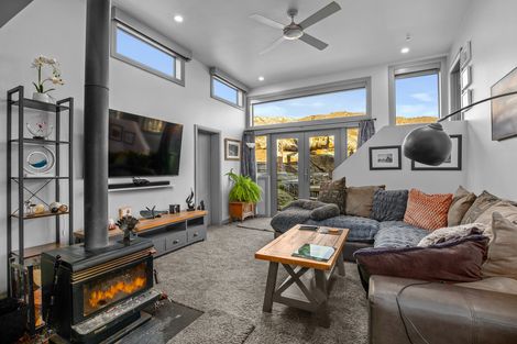 Photo of property in 30 Kerry Street, Alexandra, 9320