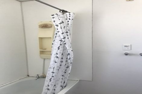 Photo of property in 4/72 Springs Road, Hornby, Christchurch, 8042