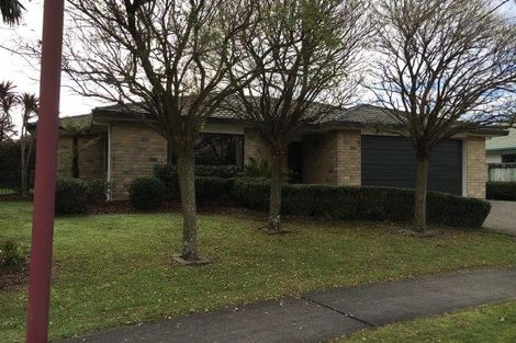 Photo of property in 64 Bouverie Crescent, Flagstaff, Hamilton, 3210