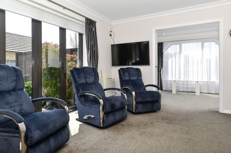 Photo of property in 20 The Esplanade, Huntington, Hamilton, 3210