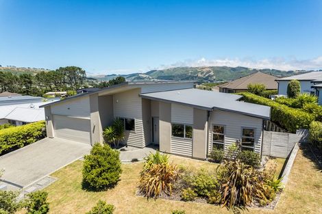 Photo of property in 28 Nelson Avenue, Aotea, Porirua, 5024