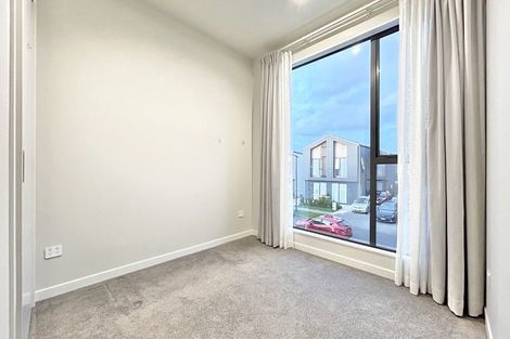 Photo of property in 24 Porowha Road, Westgate, Auckland, 0814
