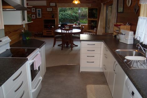 Photo of property in 527 Belcher Street, Pirongia, 3802