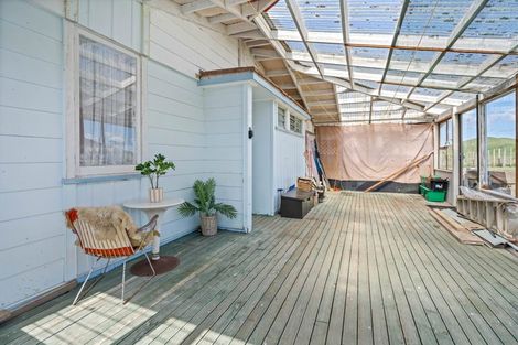 Photo of property in 222 Kerr Road, Parua Bay, Onerahi, 0192