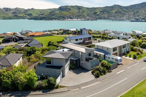 Photo of property in 4 Muriwai Drive, Diamond Harbour, Lyttelton, 8971