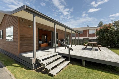 Photo of property in 155 Oceanbeach Road, Mount Maunganui, 3116