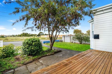 Photo of property in 15 Kelvin Street, Aramoho, Whanganui, 4500