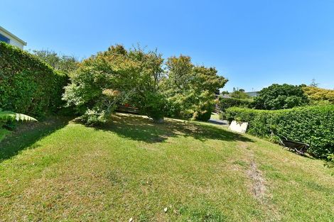 Photo of property in 20a Tindalls Bay Road, Tindalls Beach, Whangaparaoa, 0930