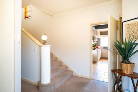 Photo of property in 15 Logan Avenue, Marewa, Napier, 4110