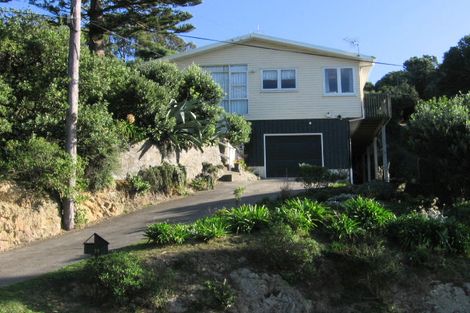 Photo of property in 34 View Road, Titahi Bay, Porirua, 5022