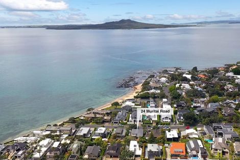 Photo of property in 24 Muritai Road, Milford, Auckland, 0620