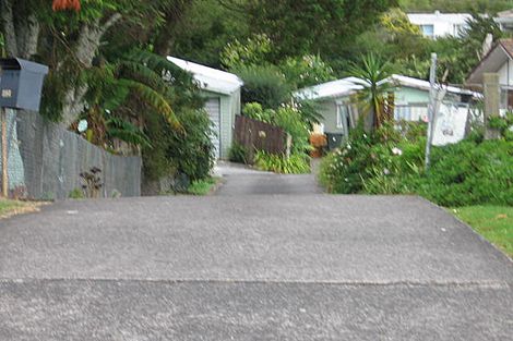 Photo of property in 64 Harmel Road, Glendene, Auckland, 0602