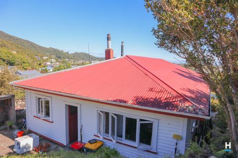 Photo of property in 9 Ashmore Avenue, Cobden, Greymouth, 7802