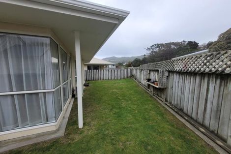 Photo of property in 2/85 Broderick Road, Johnsonville, Wellington, 6037