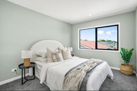 Photo of property in 8/15 Brook Street, Waiwhetu, Lower Hutt, 5010