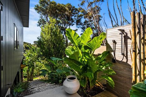 Photo of property in 5 Dolphin Place, Tutukaka, Whangarei, 0173