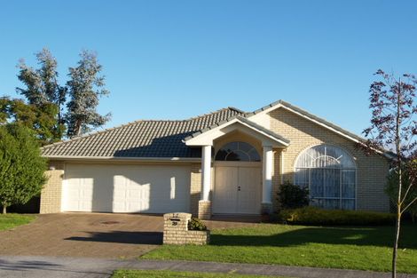 Photo of property in 20 Montecito Place, Golflands, Auckland, 2013